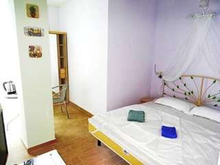 Гостиница Lavanda Симеиз Бюджетный двухместный номер с 1 кроватью-1